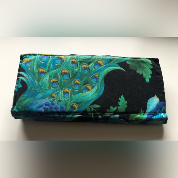 Women’s wallet / Credit card holder / Card organizer in peacock theme - Picture 15 of 16